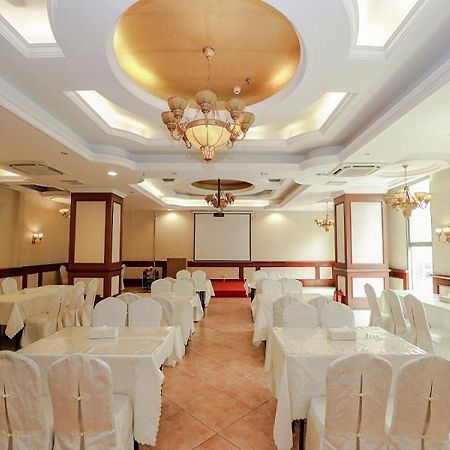 Vienna Hotel Dongguan Hou Street Wanda Plaza ภายนอก รูปภาพ