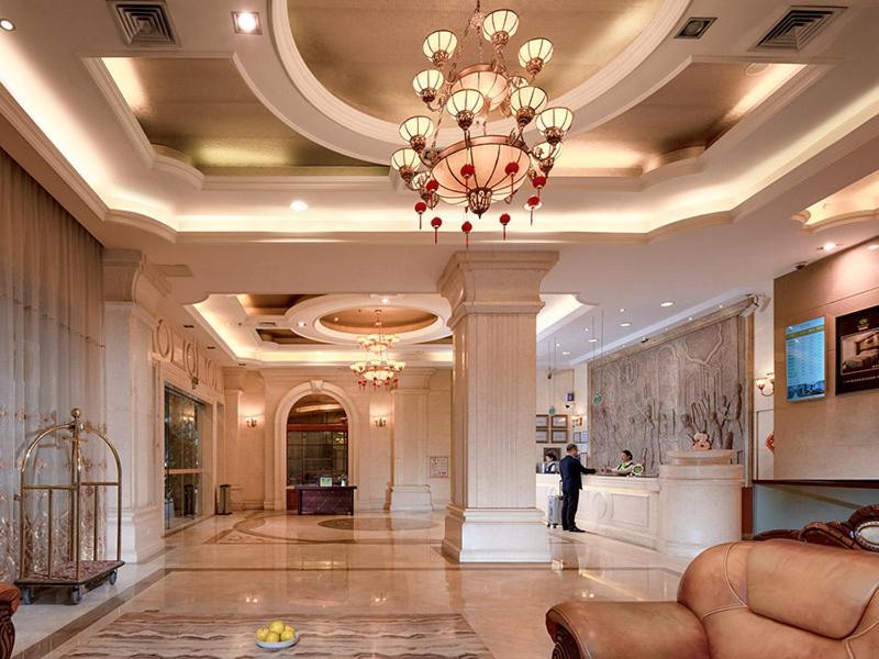 Vienna Hotel Dongguan Hou Street Wanda Plaza ภายนอก รูปภาพ